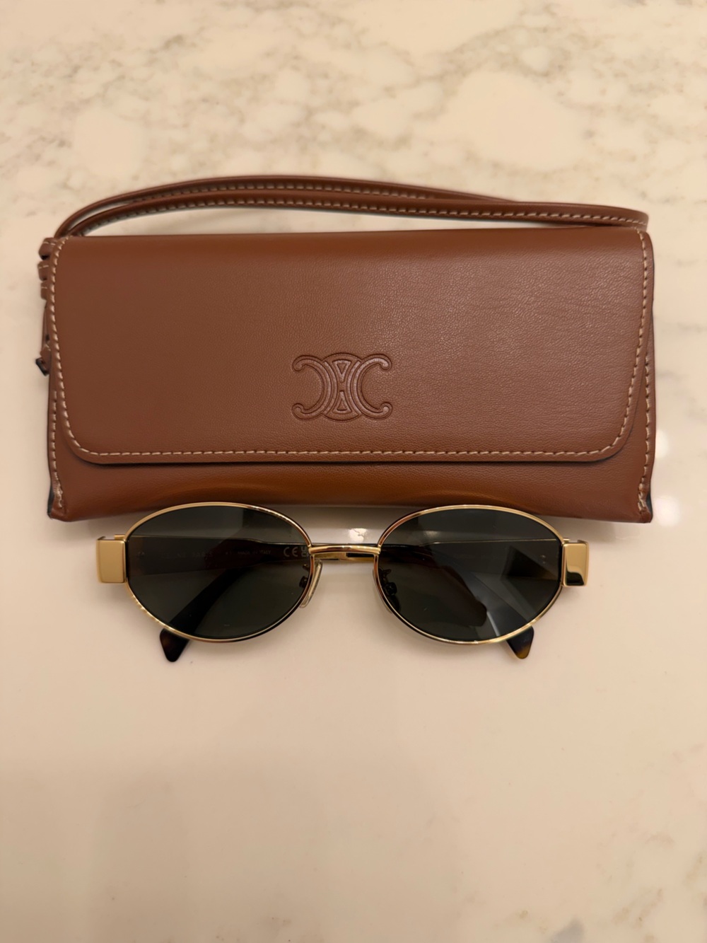 Celine Triomphe Metal 01 sunglasses in gold